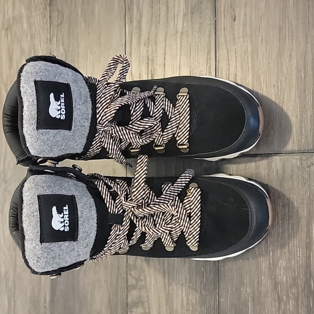 Sorel size 7